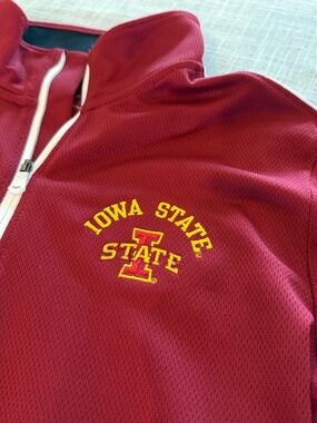 Under Armour Iowa State 1/4 Zip Pullover Red HeatGear Women’s M